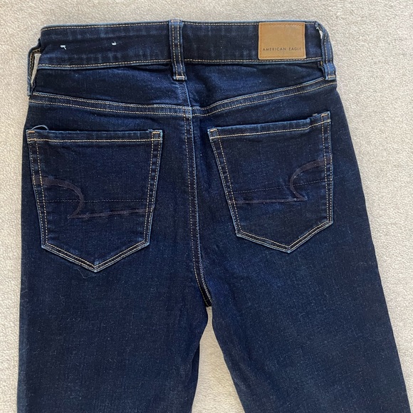 American Eagle High-Rise Jegging - Size 2 LONG - Picture 2 of 3